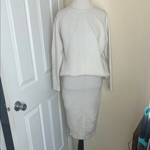 Elegant Cream Knit Sweater and‎ matching pencil skirt.